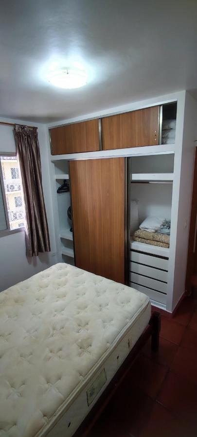 Pitangueiras Apartment