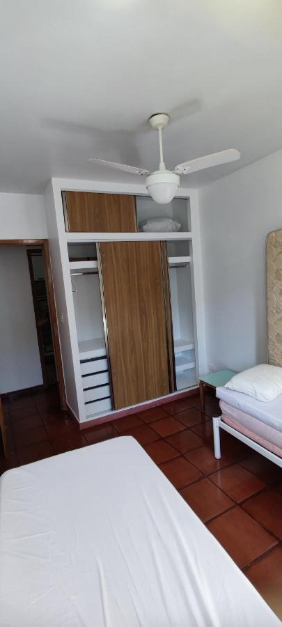 Pitangueiras Apartment